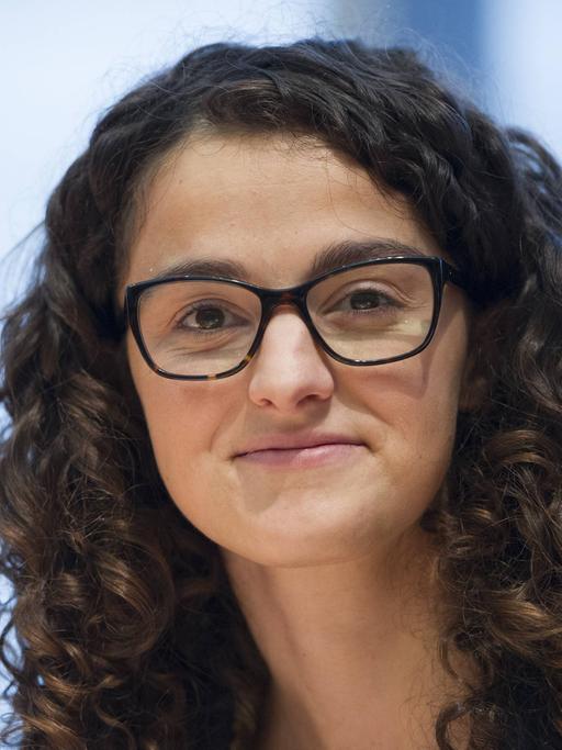Porträt von Esra Kücük