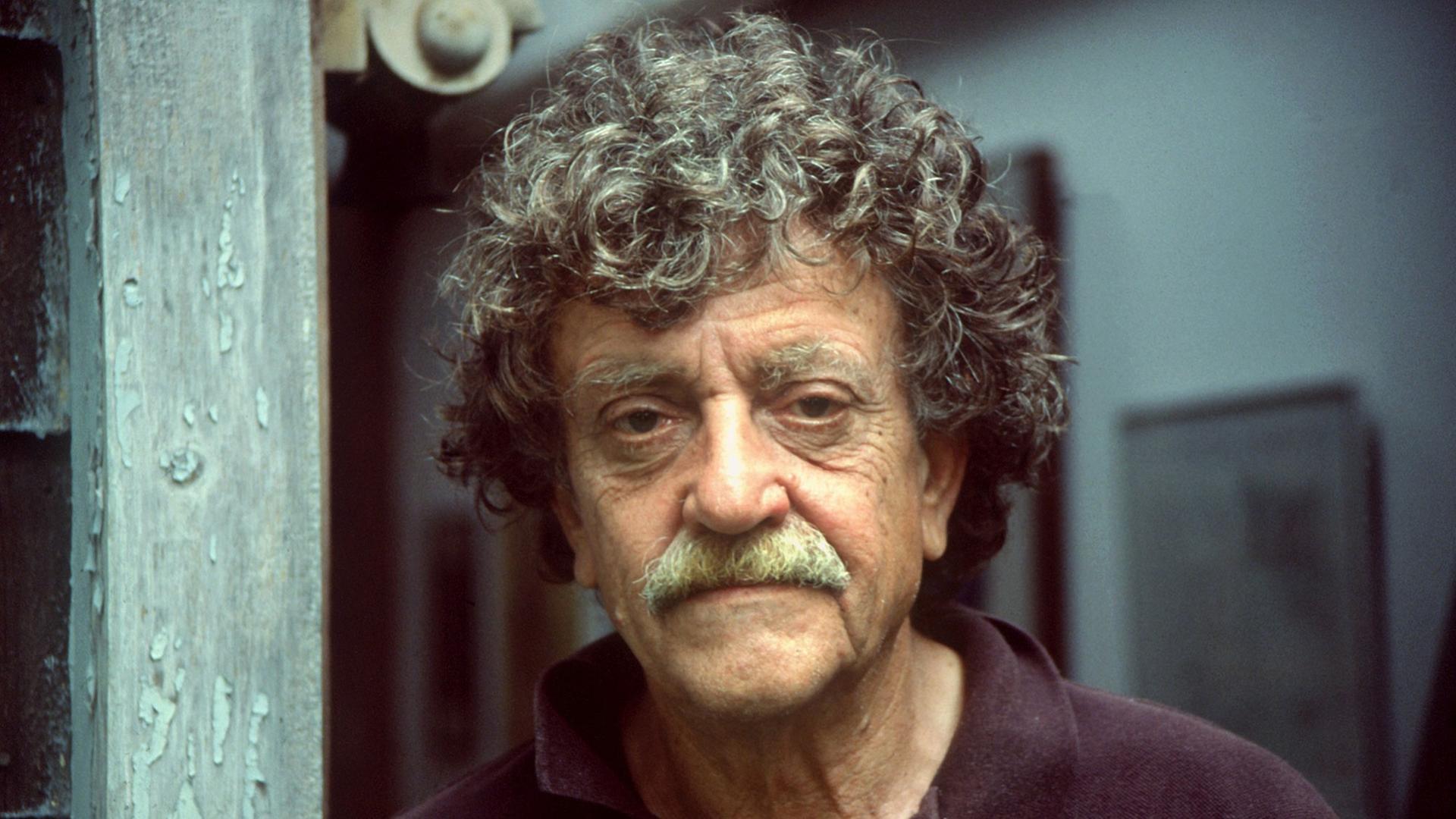 Der amerikanische Schriftsteller Kurt Vonnegut im Jahr 1989 Der amerikanische Schriftsteller Kurt Vonnegut im Jahr 1989