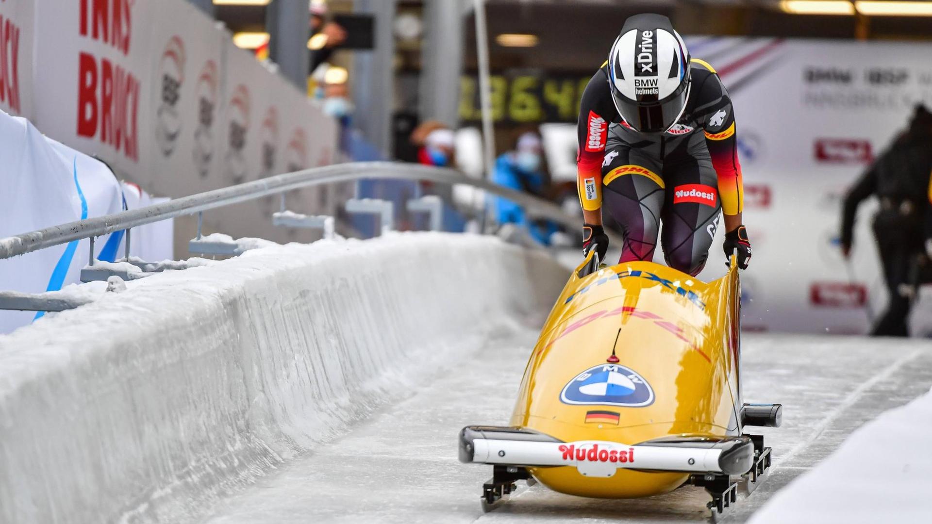 Mariama Jamanka beim Monobob-Weltcup in Innsbruck im Dezember 2020. Mariama Jamanka beim Monobob-Weltcup in Innsbruck im Dezember 2020.