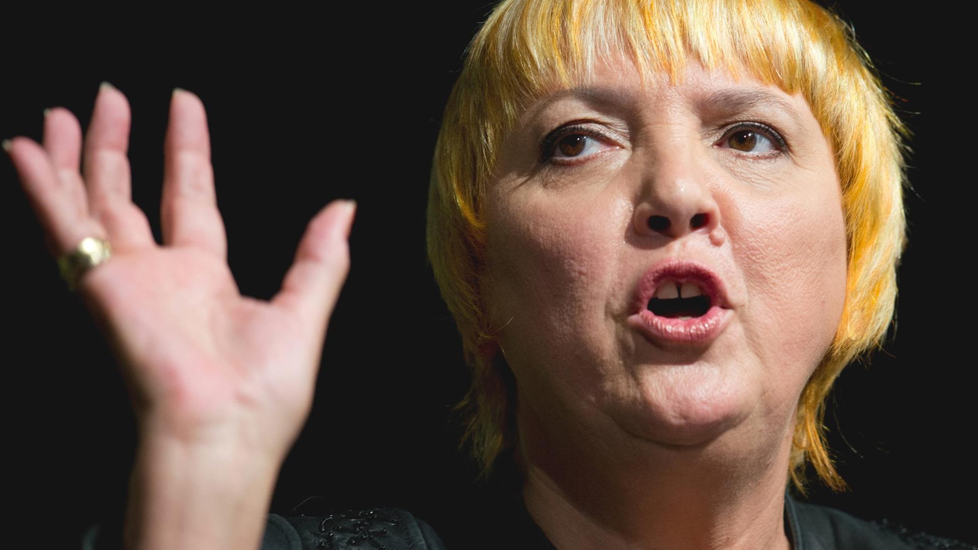 Claudia Roth, stellvertretende Parlamentspräsidentin des Bundestages Claudia Roth, stellvertretende Parlamentspräsidentin des Bundestages