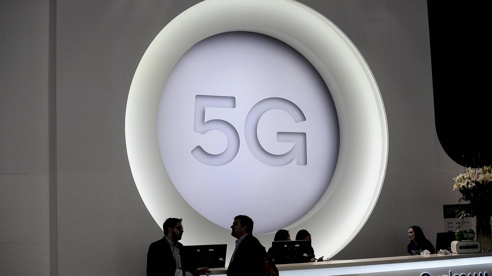 March 1, 2018 - Barcelona, Spain - 5G logo during the Mobile World Congress day 4, on March 1, 2018 in Barcelona, Spain. March 1, 2018 - Barcelona, Spain - 5G logo during the Mobile World Congress day 4, on March 1, 2018 in Barcelona, Spain.