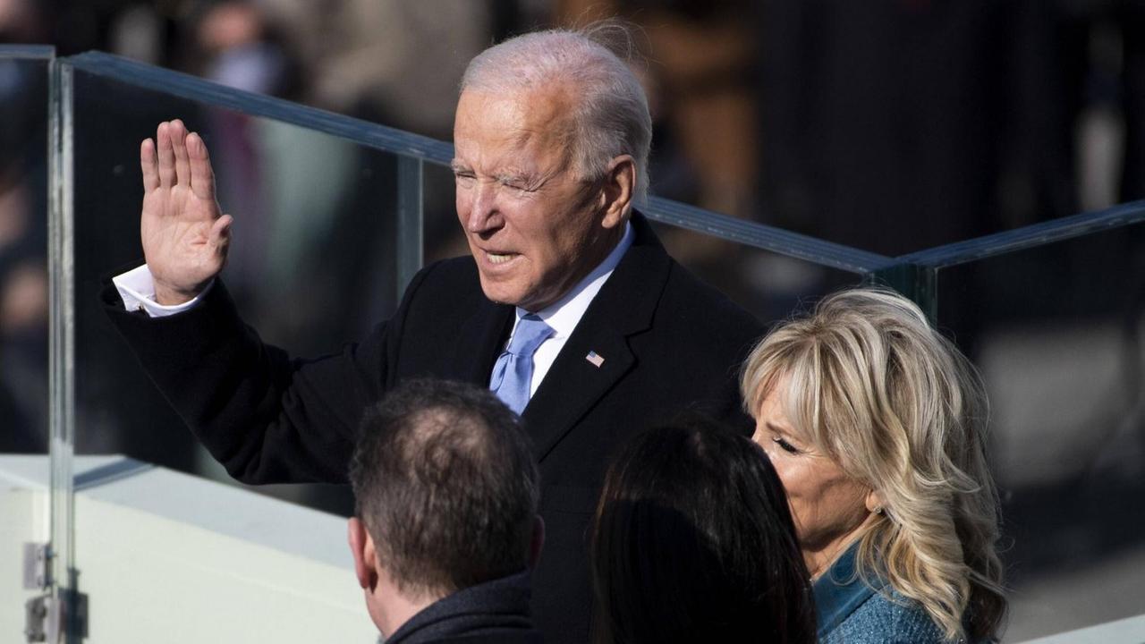 Joe Biden wird als 46. Präsident der USA vereidigt Joe Biden wird als 46. Präsident der USA vereidigt