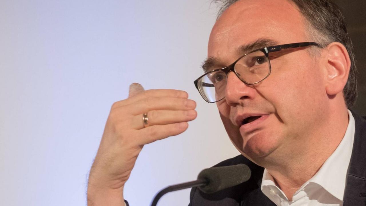 Leider liegt für dieses Bild keine Bildbeschreibung vor Leider liegt für dieses Bild keine Bildbeschreibung vor