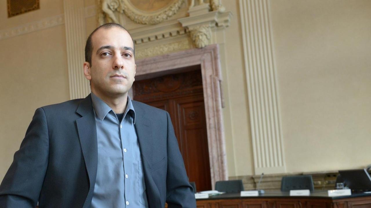 Rouzbeh Taheri, Initiator des Volksbegehrens "Deutsche Wohnen und Co. enteignen" Rouzbeh Taheri, Initiator des Volksbegehrens "Deutsche Wohnen und Co. enteignen"