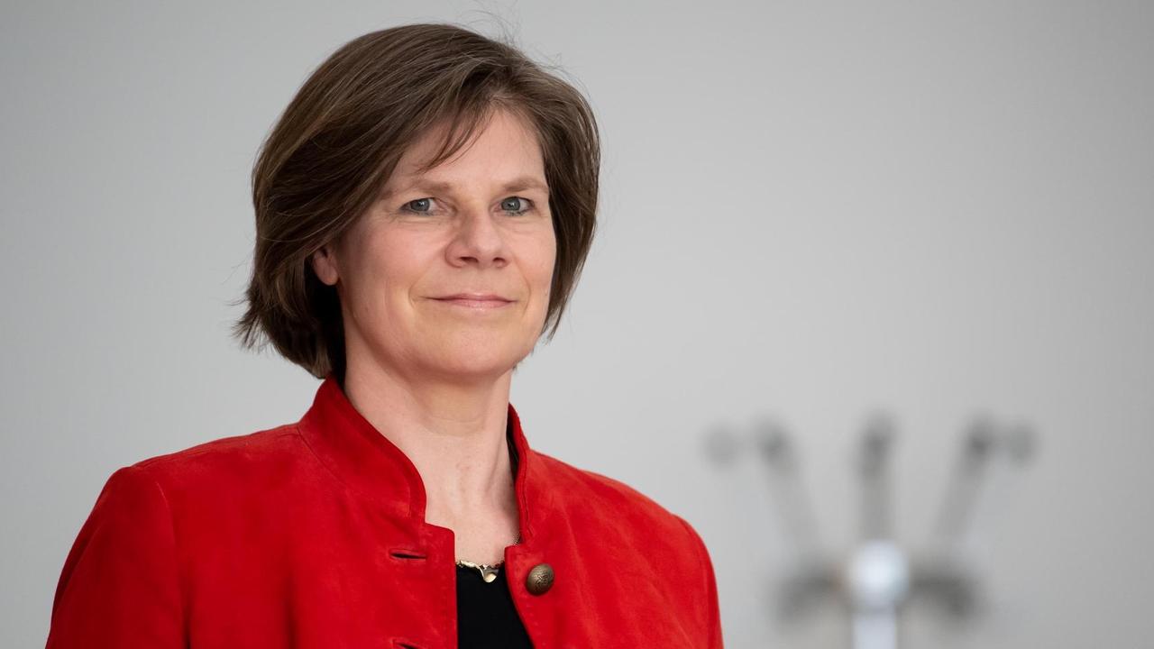 Ulrike Protzer, Direktorin des Instituts für Virologie an der TUM und am Helmholtz Zentrum München Ulrike Protzer, Direktorin des Instituts für Virologie an der TUM und am Helmholtz Zentrum München