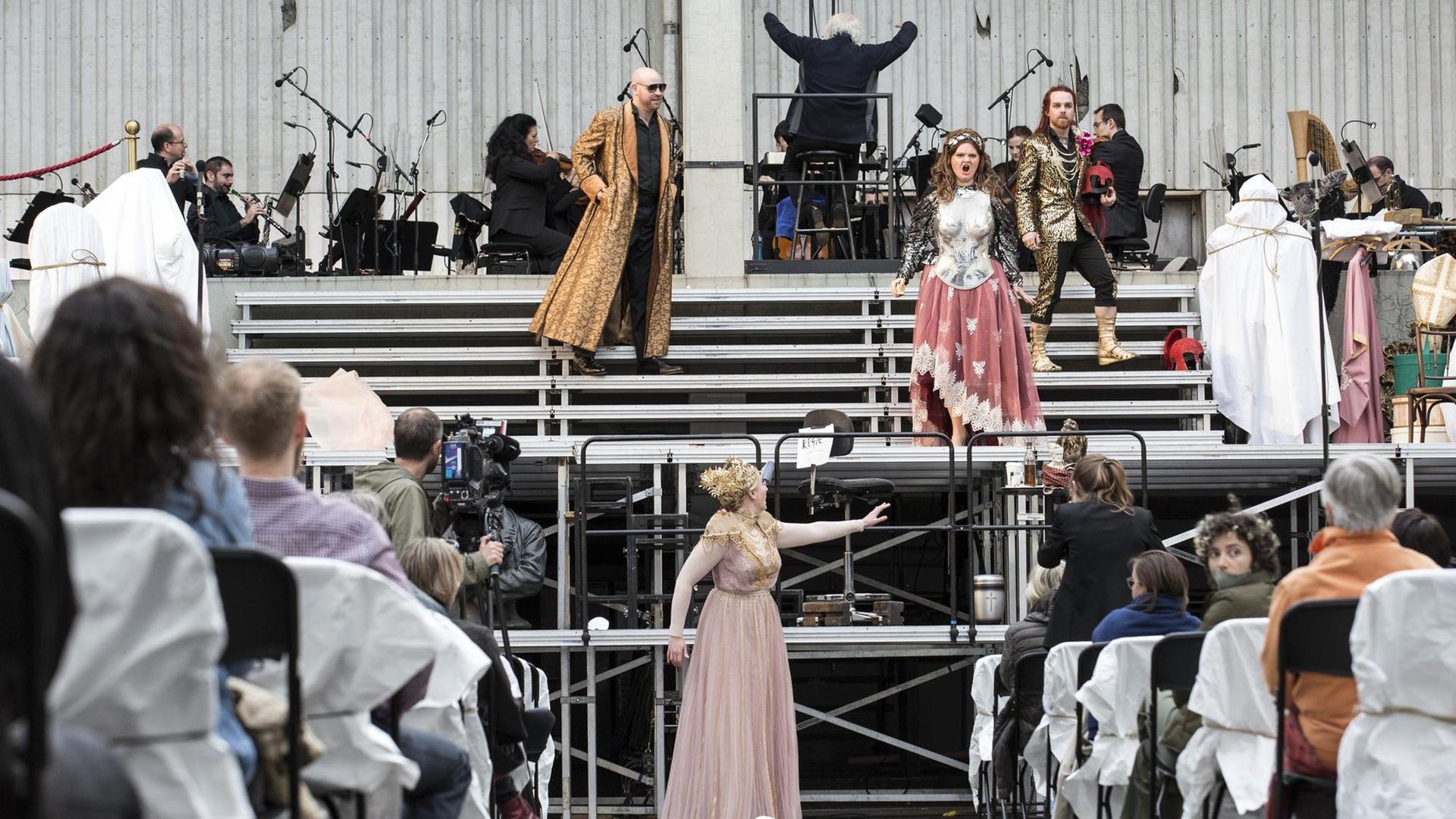 Rheingold auf dem Parkdeck - Deutsche Oper Berlin Rheingold auf dem Parkdeck - Deutsche Oper Berlin