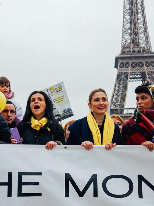 Demonstration für die bessere Erkennung von Endometriose im März 2016 in Paris.