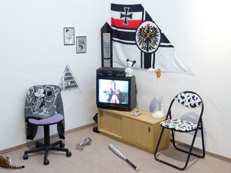 Triangular Stories von Henrike Naumann.