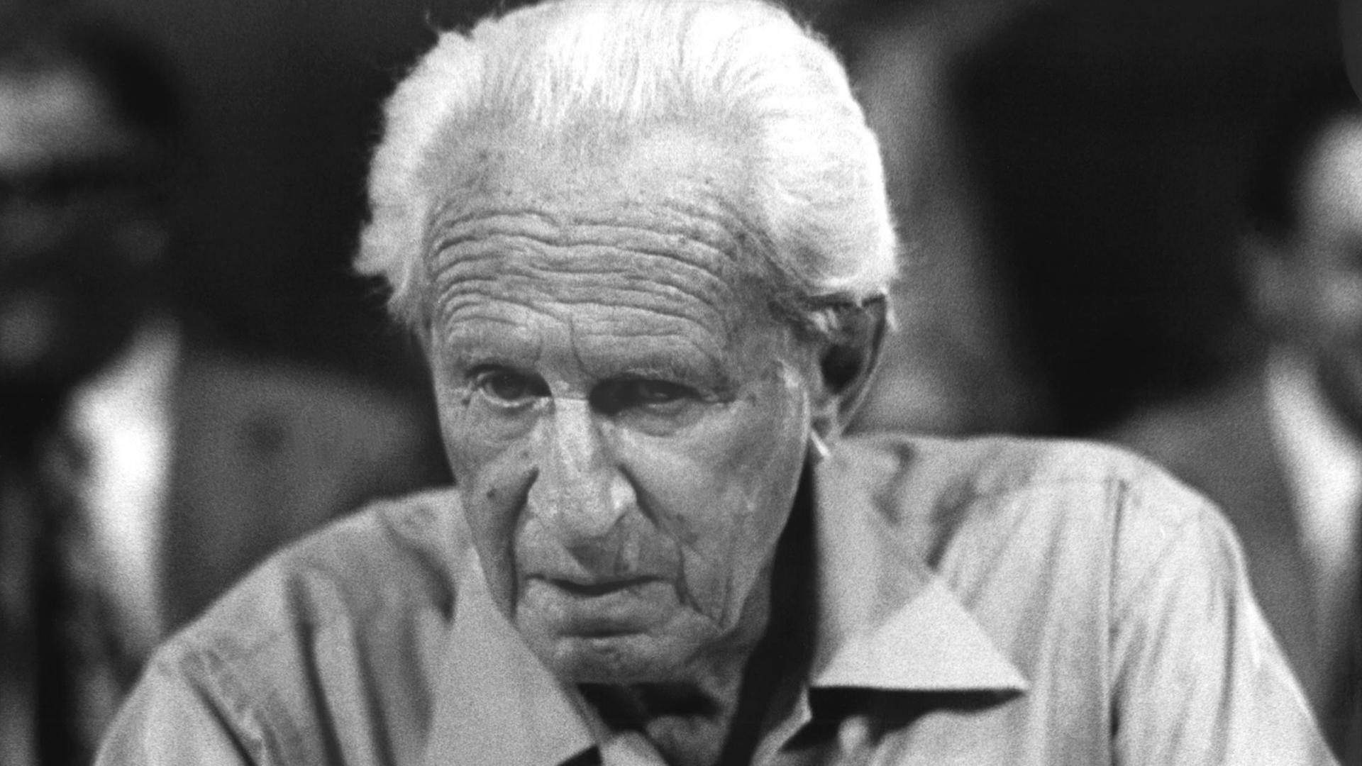 Herbert Marcuse, deutsch-amerikanischer Philosoph und Soziologe, geistiger "Altvater" der linken deutschen Studentenbewegung der 60er Jahre. Aufgenommen am 1. September 1976. Herbert Marcuse, deutsch-amerikanischer Philosoph und Soziologe, geistiger "Altvater" der linken deutschen Studentenbewegung der 60er Jahre. Aufgenommen am 1. September 1976.