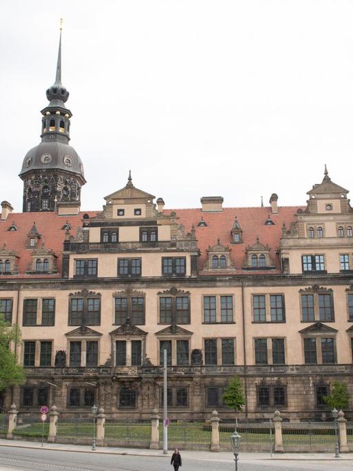 Das Residenzschloss mit dem Historischen Grünen Gewölbe der Staatlichen Kunstsammlungen Dresden