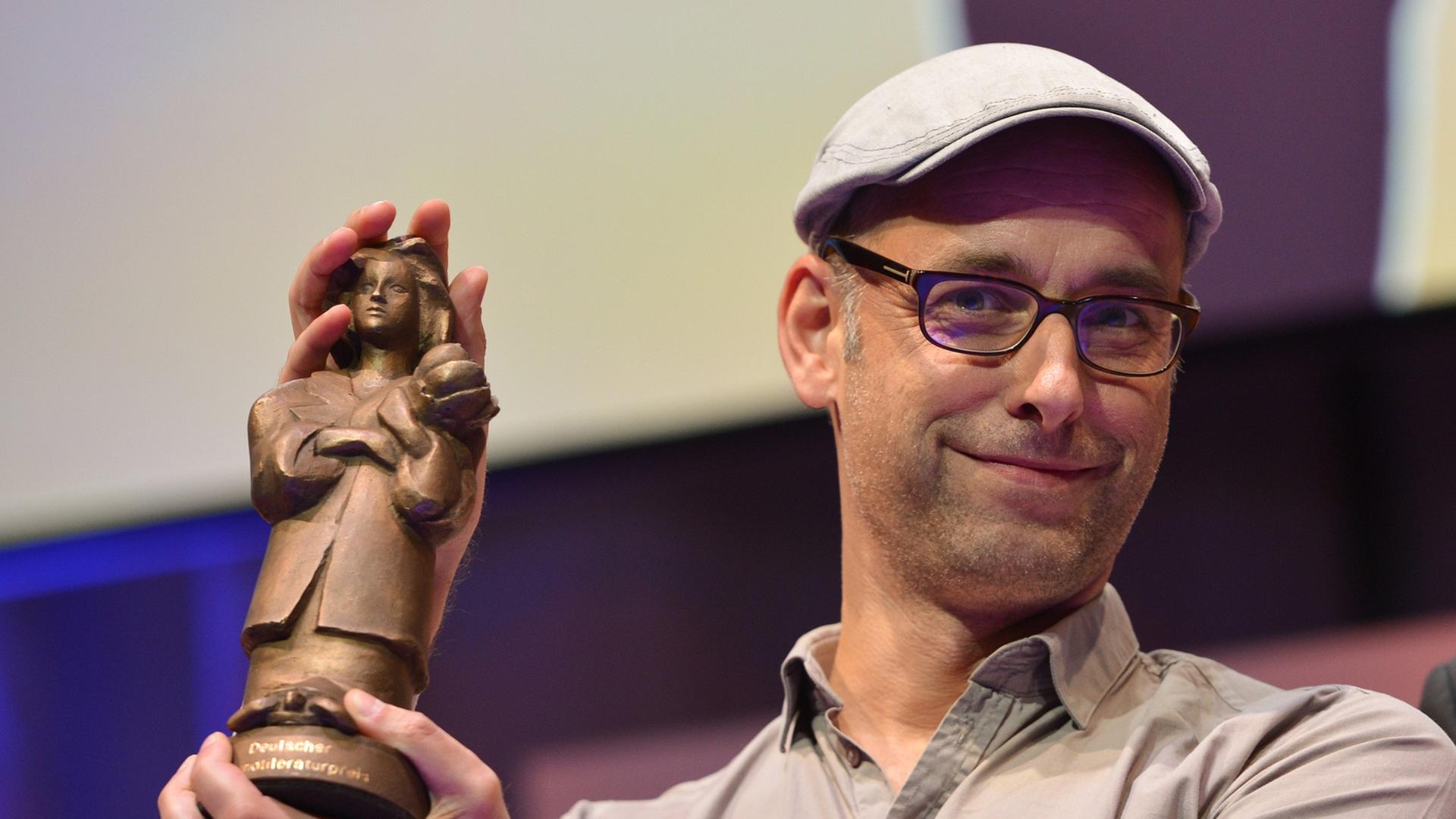 Reinhard Kleist Von seinen Geschichten berührt deutschlandfunkkultur.de