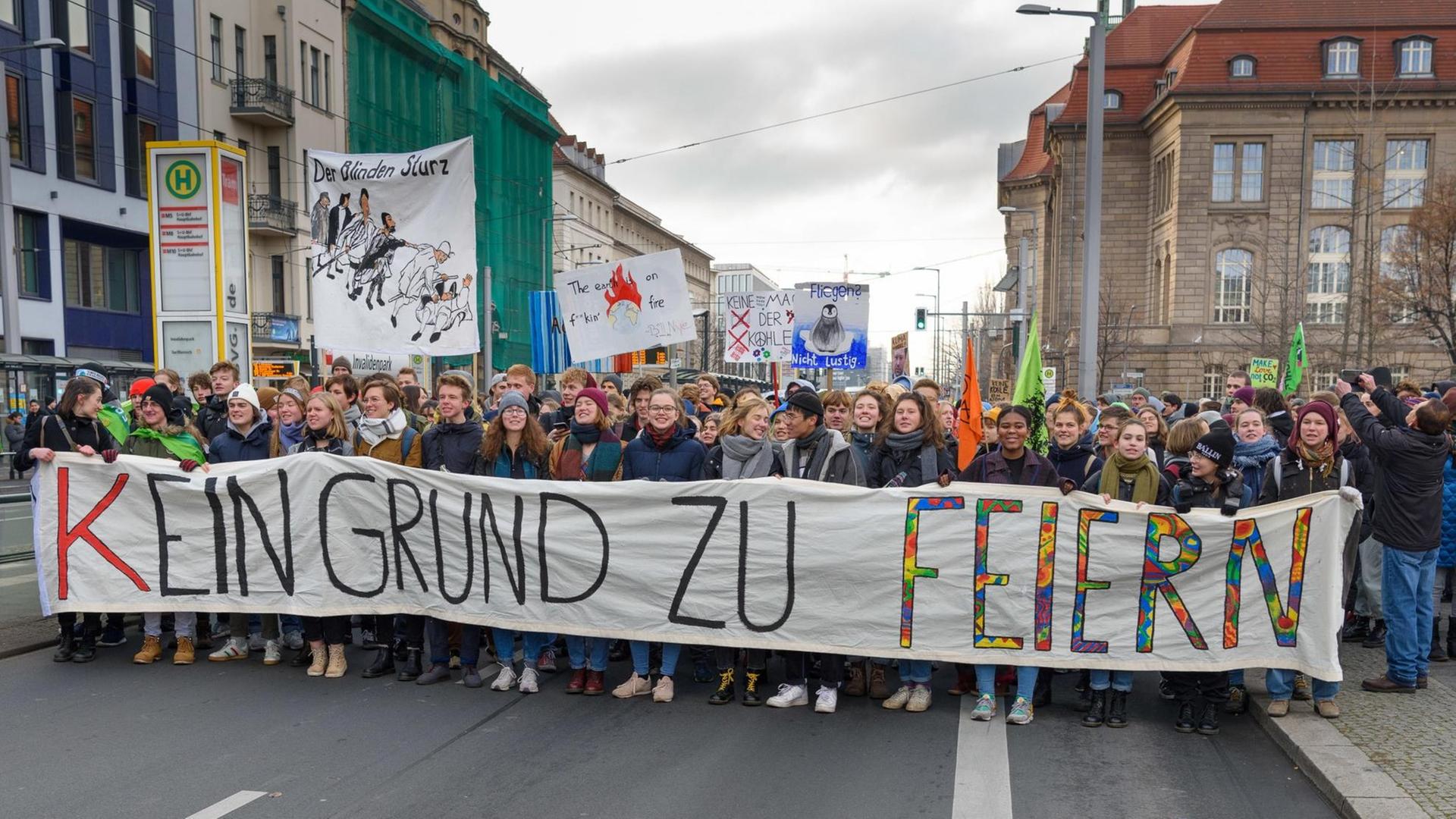 Demonstration zum einjährigen Jubiläum von Fridays For Future in Berlin.