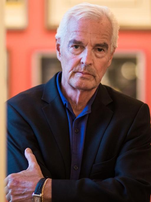 Der Autor Bodo Kirchhoff, aufgenommen am 05.09.2016 in Frankfurt am Main (Hessen) vor Beginn einer Lesung im Literaturhaus.