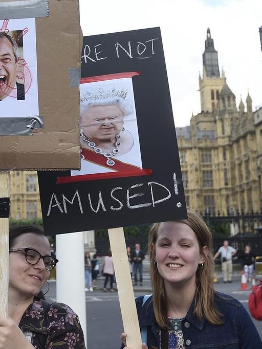 Proteste in London vor dem Houses of Parliament
