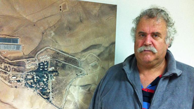 Yohanan aus der Siedlung Yitav im Westjordanland ist der Leiter des Landwirtschaftsbetriebes. Yohanan aus der Siedlung Yitav im Westjordanland ist der Leiter des Landwirtschaftsbetriebes.