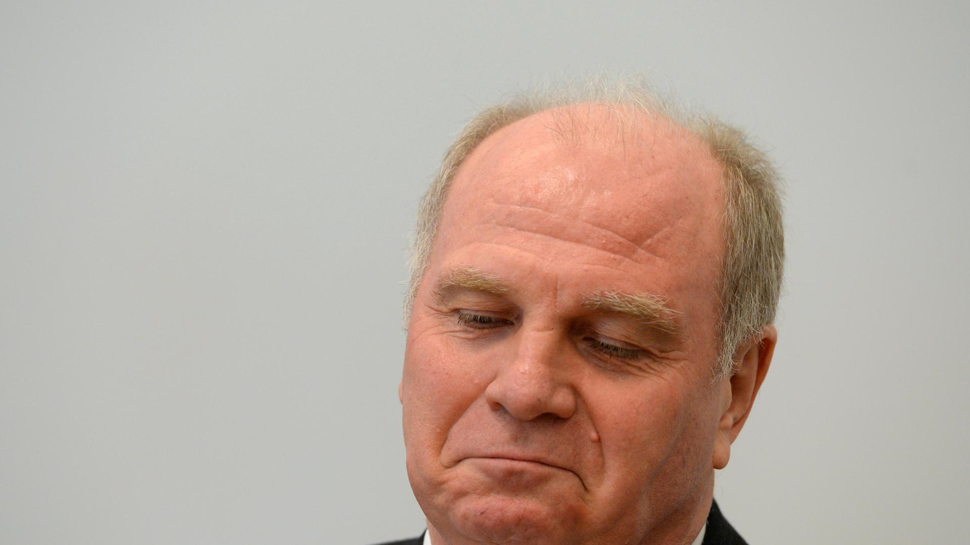 Der frühere Präsident des FC Bayern München Uli Hoeneß am vierten Prozesstag. Der frühere Präsident des FC Bayern München Uli Hoeneß am vierten Prozesstag.