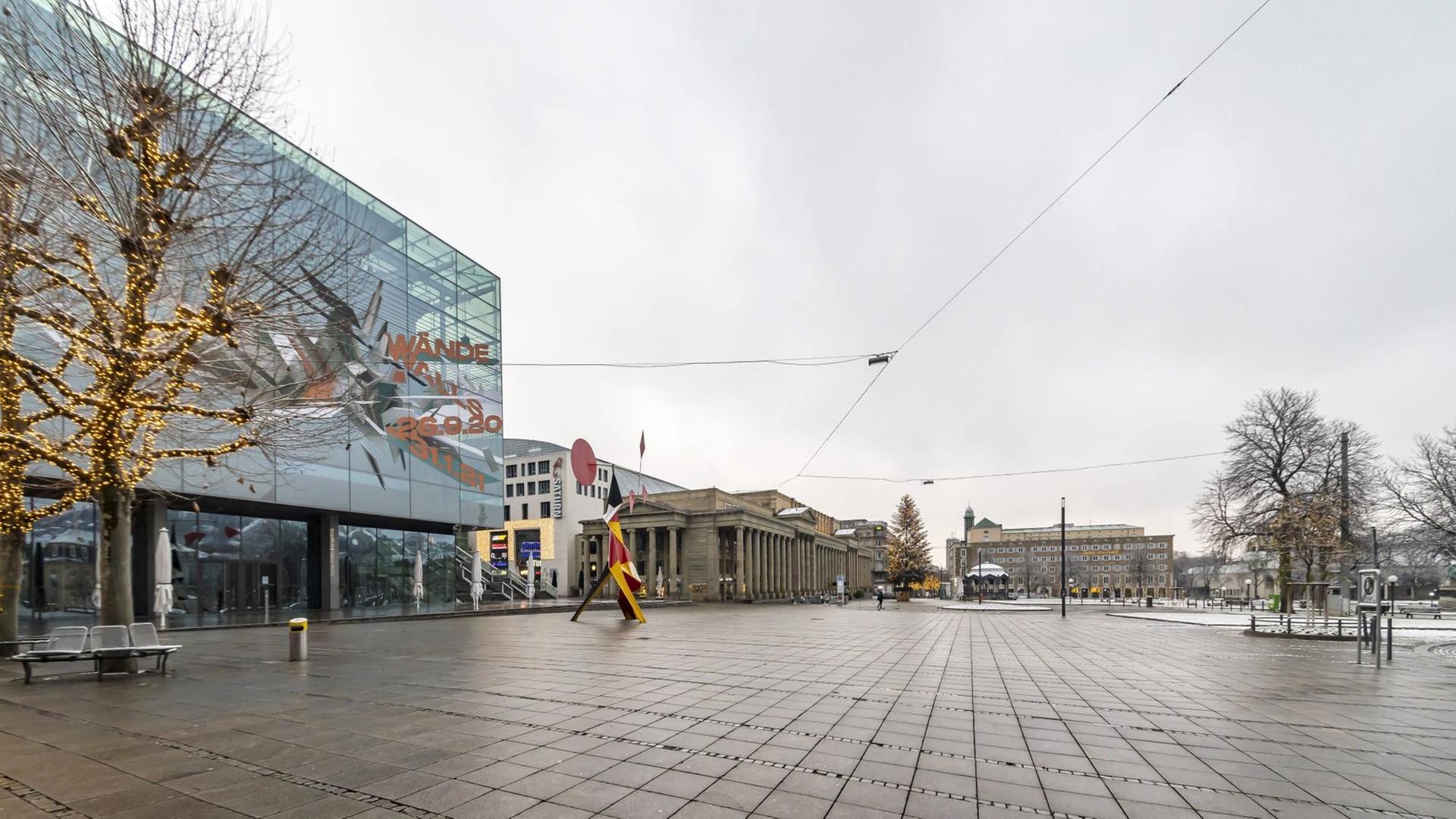 Es gibt keine Menschen in der Innen-Stadt von Stuttgart. Es gibt keine Menschen in der Innen-Stadt von Stuttgart.