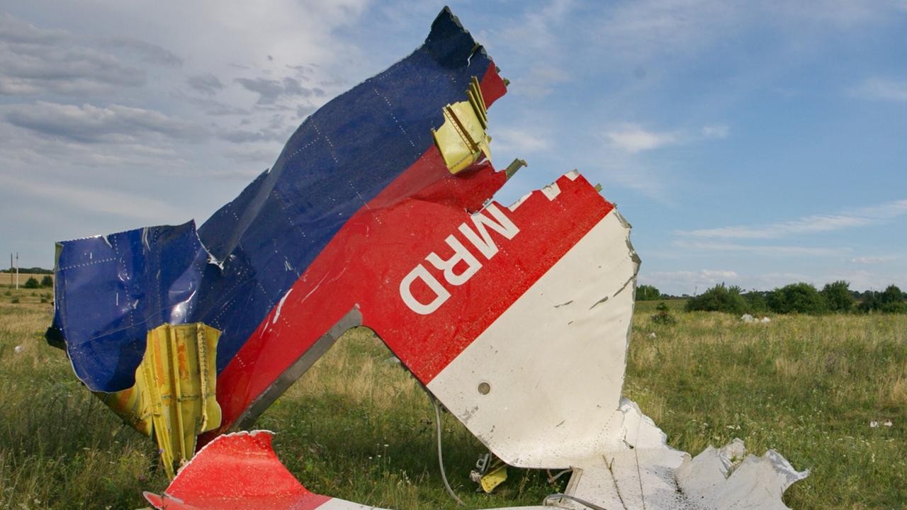 Wrackteil der in der Ukraine abgeschossenen Boeing 777 der Malaysia Airlines mit der Flugnummer MH 17