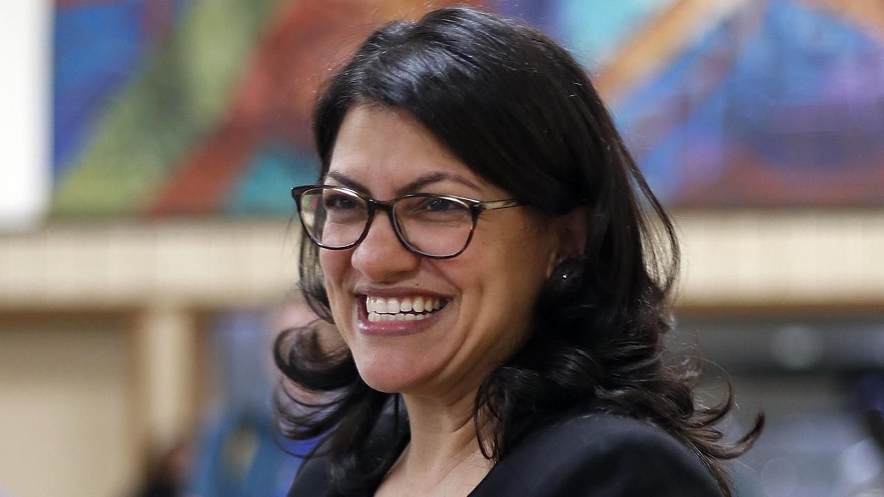 Die demokratische Politikerin Rashida Tlaib lächelt bei einer Wahlkampfveranstaltung. Die demokratische Politikerin Rashida Tlaib lächelt bei einer Wahlkampfveranstaltung.