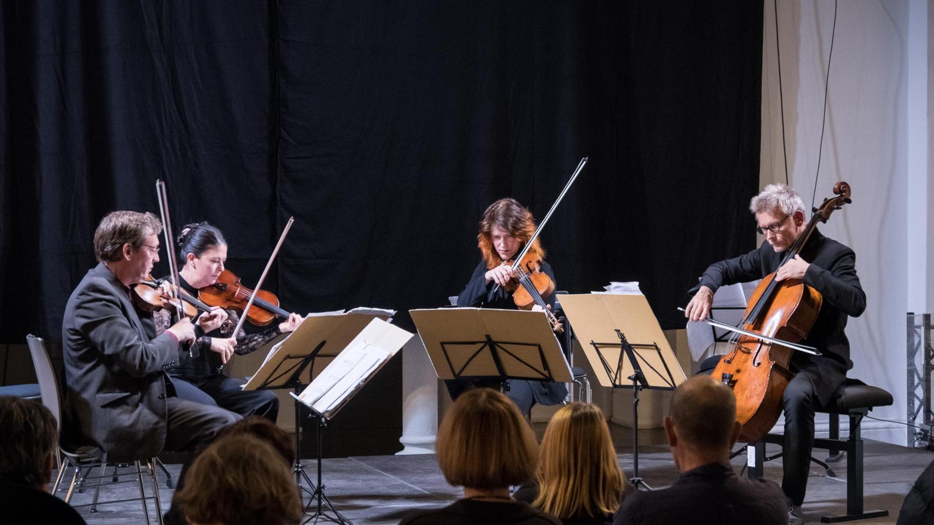 Das Minguet Quartett aus Köln trat im November zum ersten Mal bei der Klangwerkstatt Berlin auf Das Minguet Quartett aus Köln trat im November zum ersten Mal bei der Klangwerkstatt Berlin auf