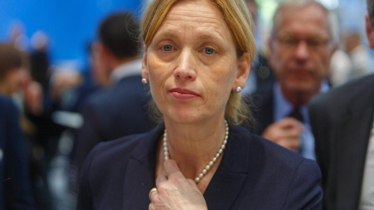 Porträt von Prien. Porträt von Prien.