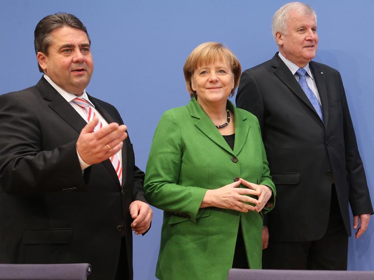 Gabriel (SPD), Merkel (CDU) und Seehofer (CSU): Das Kabinett steht. 