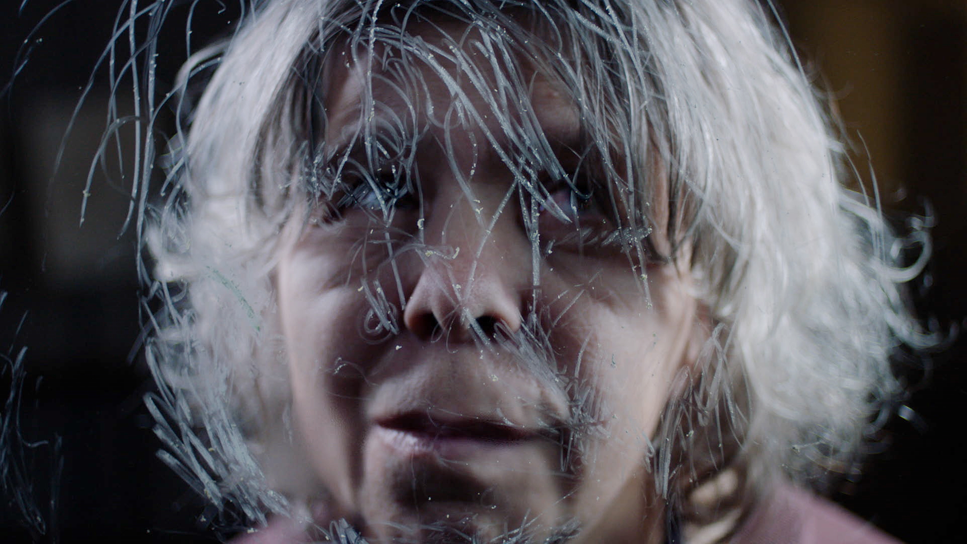 Im Film "Lost in Face" sucht Carlotta ihr eigenes Gesicht. Im Film "Lost in Face" sucht Carlotta ihr eigenes Gesicht.