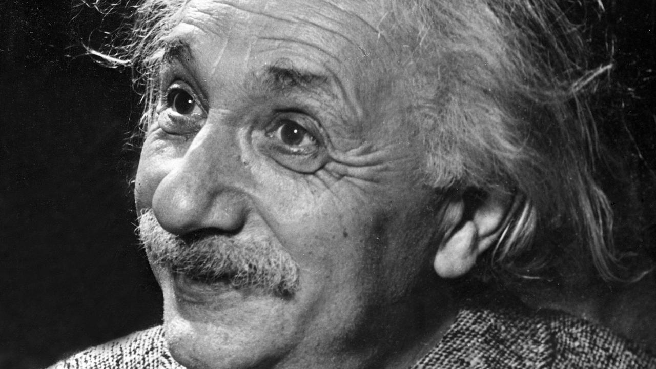 Albert Einstein Albert Einstein