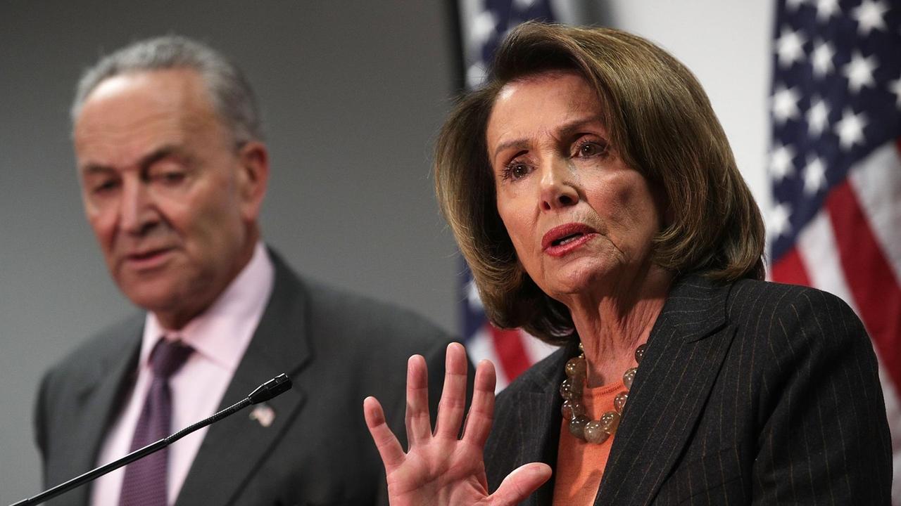 Die Oppositionsführer im US-Senat und Repräsentantenhaus, Chuck Schumer und Nancy Pelosi. Die Oppositionsführer im US-Senat und Repräsentantenhaus, Chuck Schumer und Nancy Pelosi.