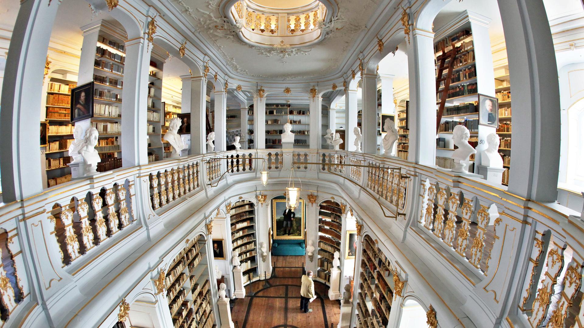 Anna-Amalia-Bibliothek in Weimar Anna-Amalia-Bibliothek in Weimar