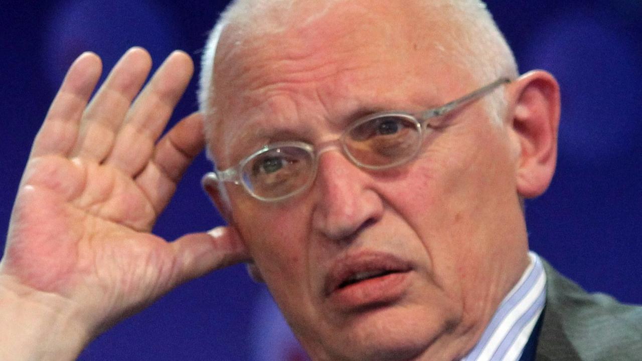 Günter Verheugen Günter Verheugen