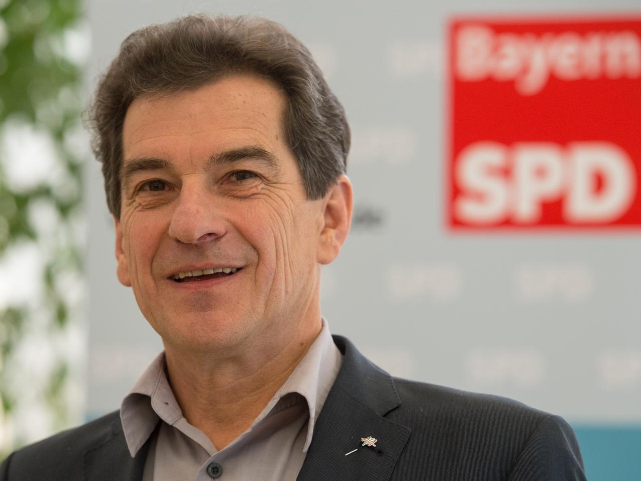Porträtbild des SPD-Politikers Klaus Barthel