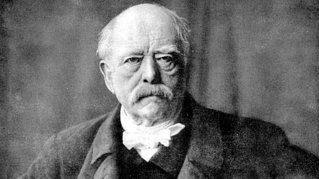 Undatiertes Porträt des preußischen Staatsmanns Otto Fürst von Bismarck (1815−1898)