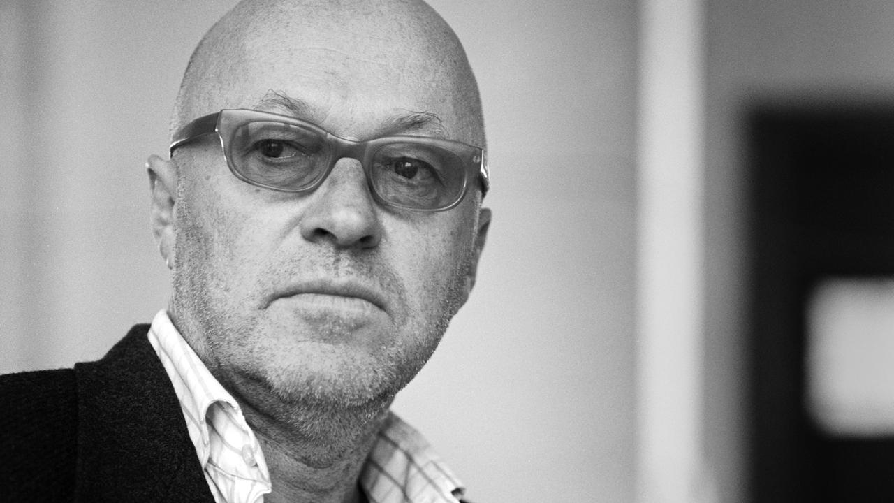 Der Bildhauer Olaf Metzel Der Bildhauer Olaf Metzel