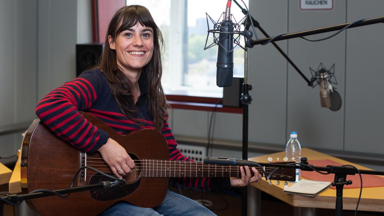Die Musikerin Linda Sutti Die Musikerin Linda Sutti