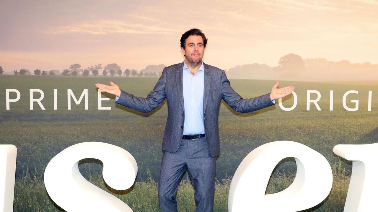 Bastian Pastewka bei der Amazon-Prime-Filmpremiere zur achten Staffel von "Pastewka". Bastian Pastewka bei der Amazon-Prime-Filmpremiere zur achten Staffel von "Pastewka".