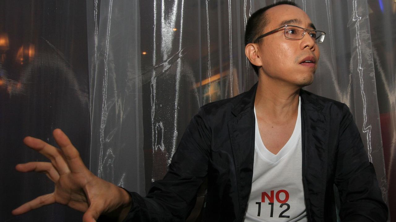 Regisseur Apichatpong Weerasethakul ist Thailands bekanntester Filmemacher. Regisseur Apichatpong Weerasethakul ist Thailands bekanntester Filmemacher.