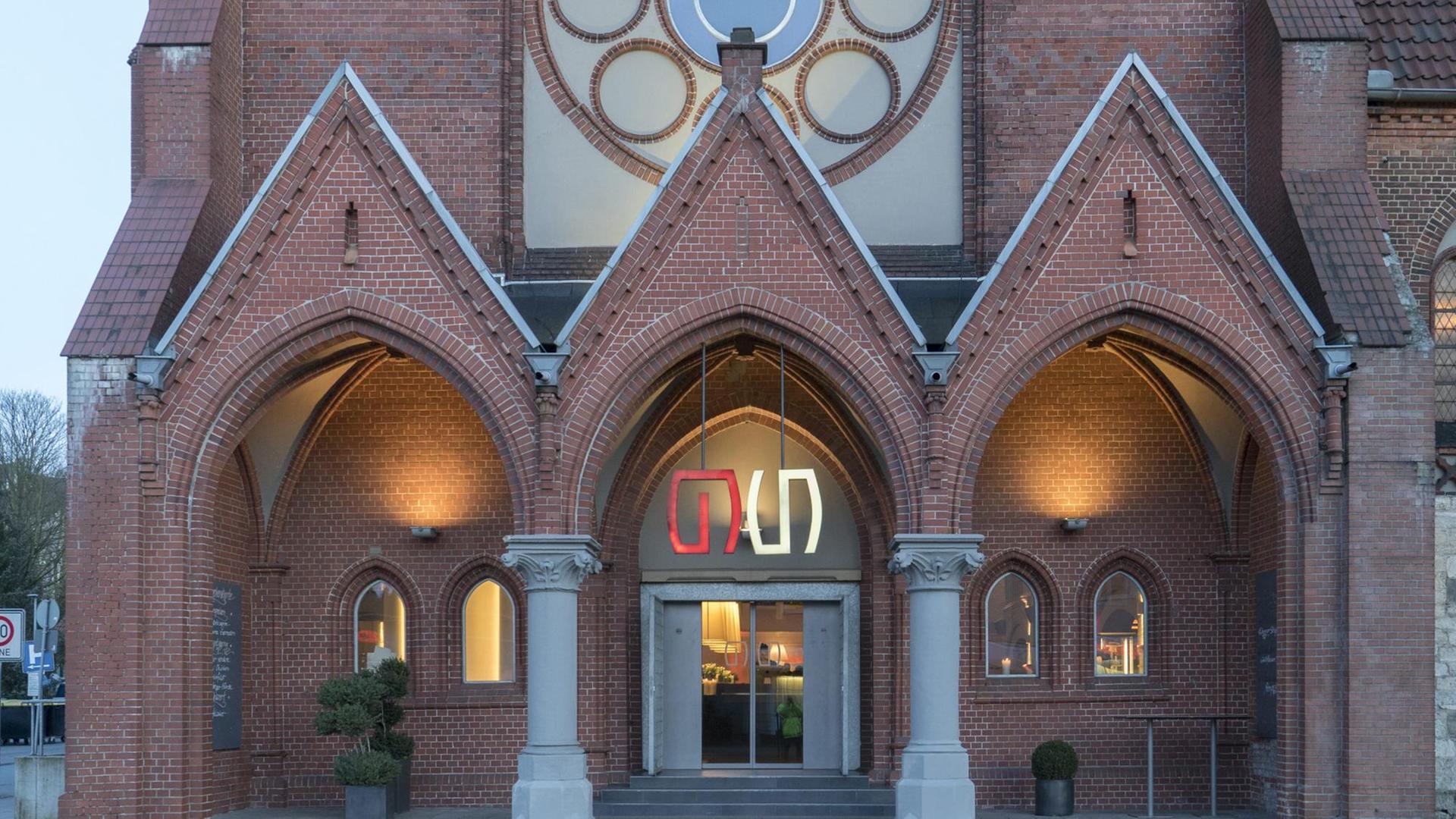 Restaurant und Event-Location "Glück und Seligkeit" in der ehemaligen evangelischen Martini-Kirche in Bielefeld Restaurant und Event-Location "Glück und Seligkeit" in der ehemaligen evangelischen Martini-Kirche in Bielefeld