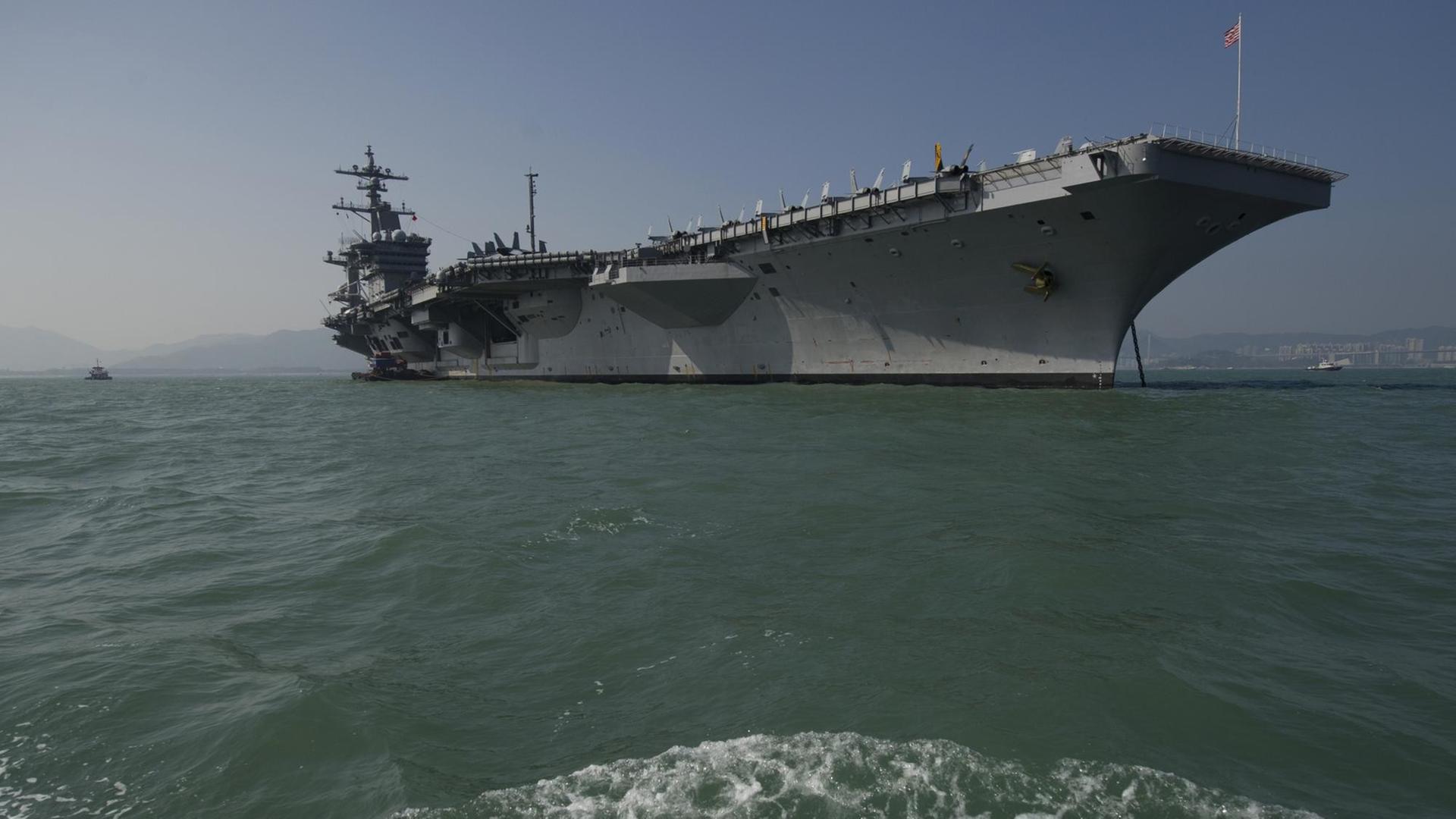 Der US-Flugzeugträger USS Carl Vinson. Hier eine Aufnahme aus dem Jahr 2011. Der US-Flugzeugträger USS Carl Vinson. Hier eine Aufnahme aus dem Jahr 2011.