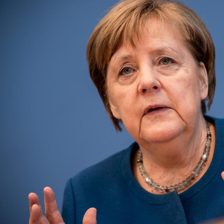 11.03.2020, Berlin: Bundeskanzlerin Angela Merkel spricht bei einer Pressekonferenz zur Entwicklung beim Coronavirus. 11.03.2020, Berlin: Bundeskanzlerin Angela Merkel spricht bei einer Pressekonferenz zur Entwicklung beim Coronavirus.