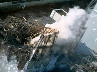 Die zerstörte Hülle des Reaktors 3 in Fukushima
