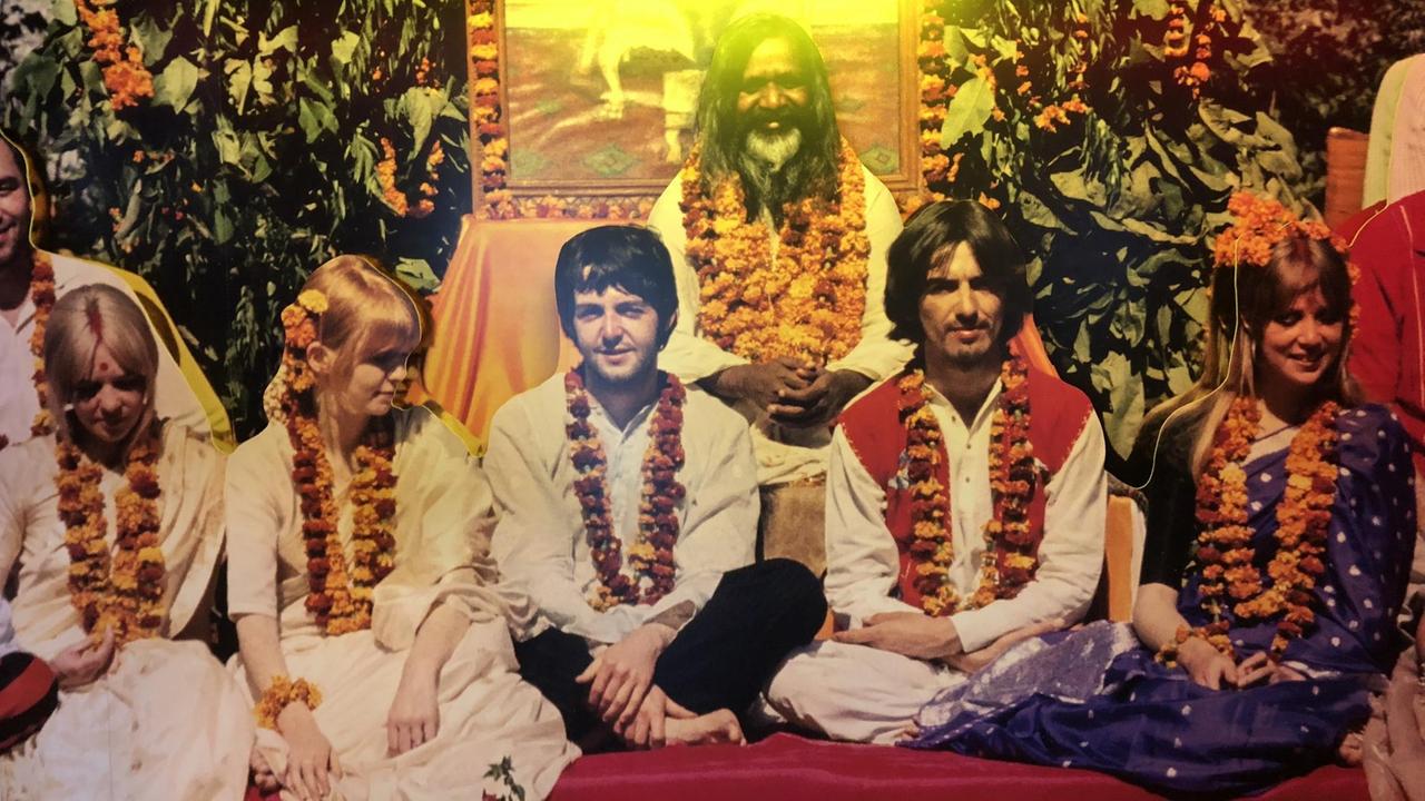 Im indischen Ashram traf der kanadische Filmemacher Paul Saltzman zufällig die Beatles - und machte viele Fotos von ihnen. Im indischen Ashram traf der kanadische Filmemacher Paul Saltzman zufällig die Beatles - und machte viele Fotos von ihnen.