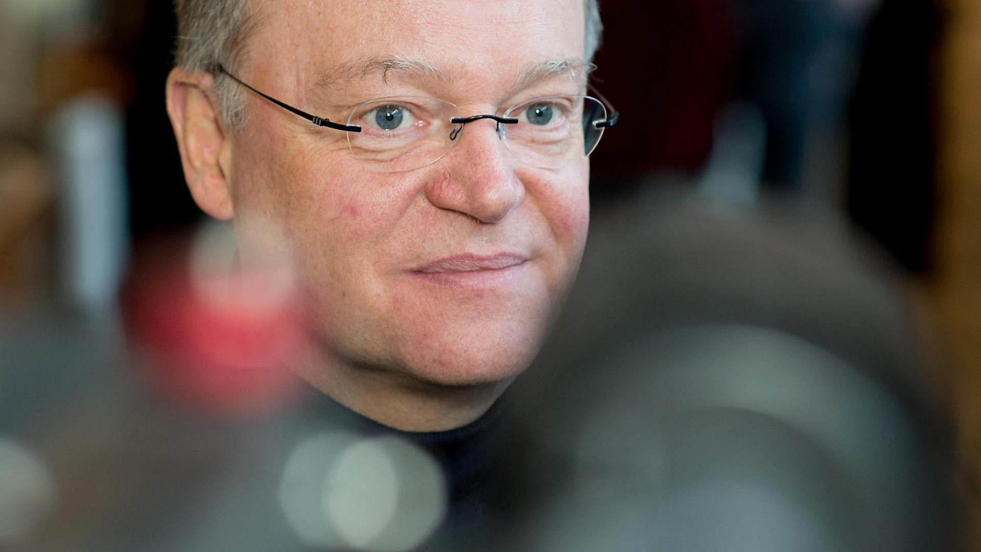 Der niedersächsische Ministerpräsident Stephan Weil (SPD) Der niedersächsische Ministerpräsident Stephan Weil (SPD)