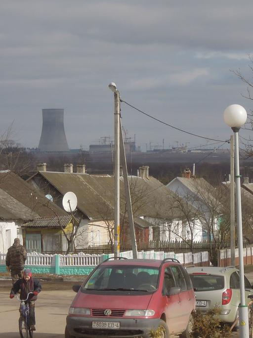 Im Bau befindliche Atomkraftwerk Ostrowez, direkt an der weißrussisch-litauischen Grenze. 