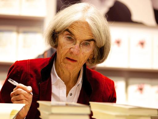 Donna Leon, US-amerikanische Schriftstellerin. Aufgenommen am 19.10.2016 auf der Buchmesse in Frankfurt/Main