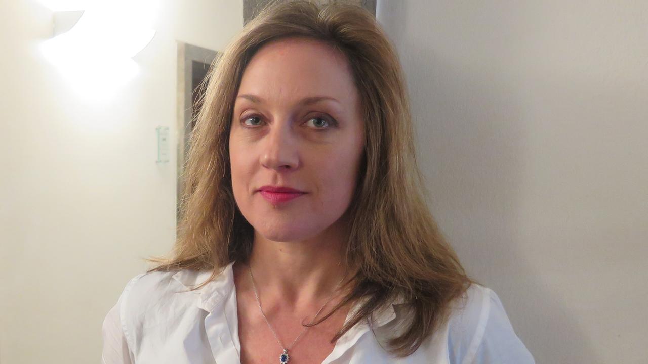 Die Schriftstellerin Naomi Schenck bei ihrem Besuch im Deutschlandradio Kultur Die Schriftstellerin Naomi Schenck bei ihrem Besuch im Deutschlandradio Kultur