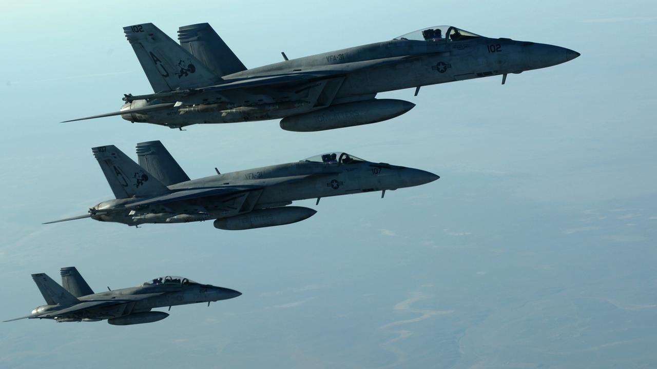 F-18E Super Hornet kommen bei Luftangriffen gegen IS zum Einsatz F-18E Super Hornet kommen bei Luftangriffen gegen IS zum Einsatz