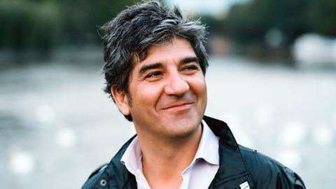 Der argentinische Schriftsteller Sergio Raimondi