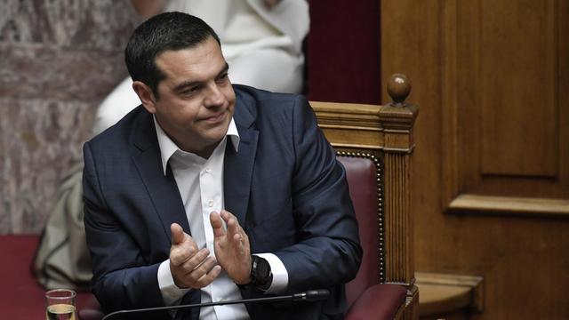 Griechenlands Ministerpräsident Tsipras während einer Debatte im Parlament in Athen.