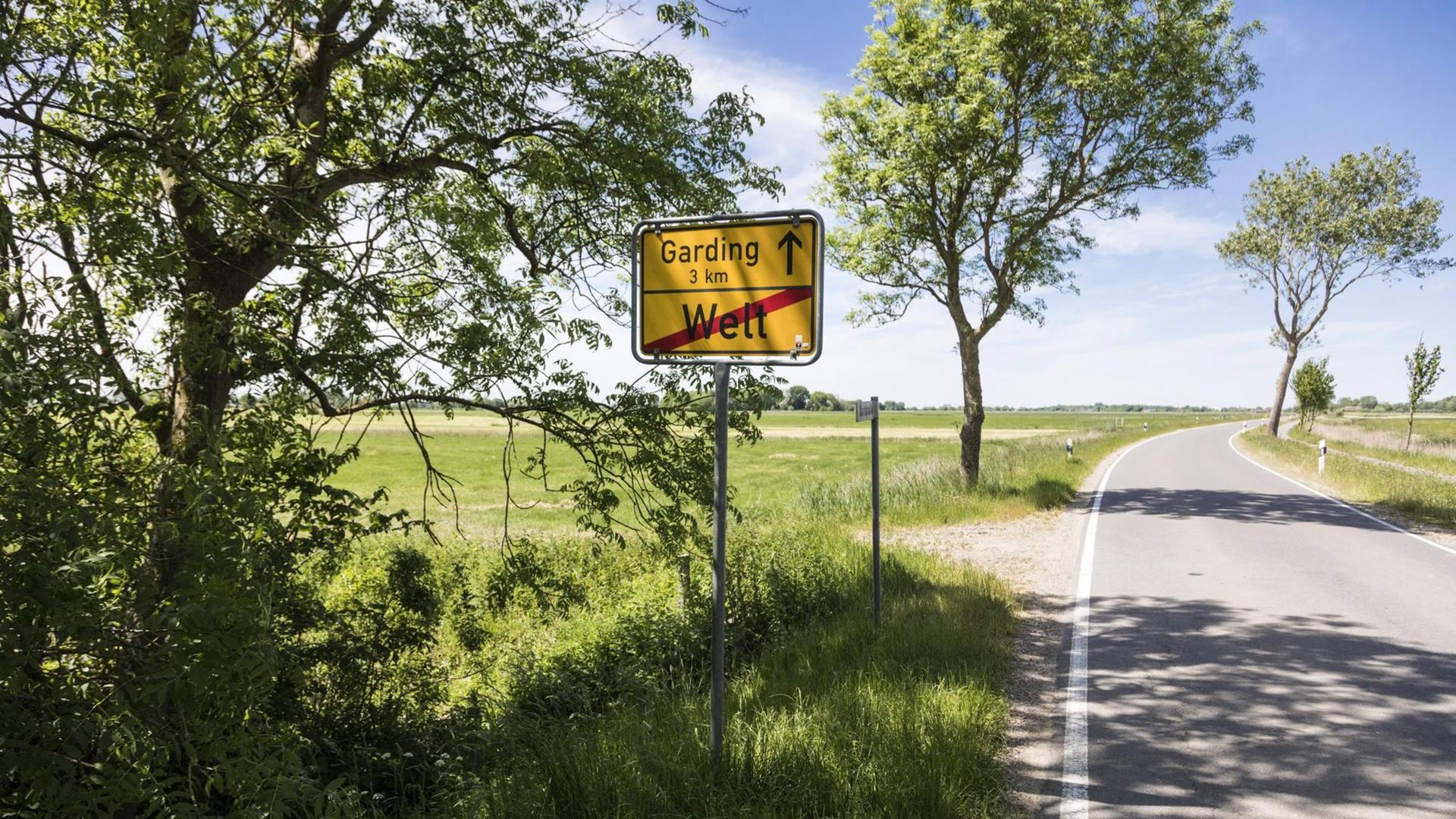 Ortsausgangsschild der Gemeinde Welt in Nordfriesland Ortsausgangsschild der Gemeinde Welt in Nordfriesland